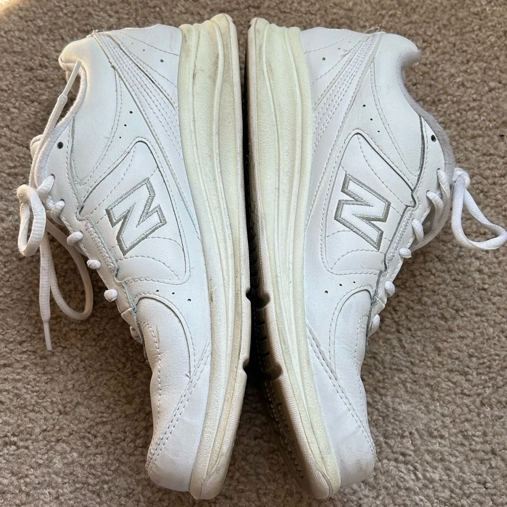 Women’s New Balance 577 Walking Shoes Size 9